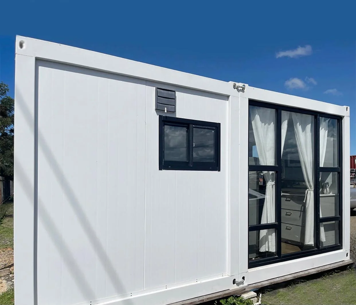 casa-container-modulare-prefabbricata-resistente-4