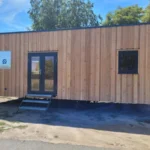 Rimorchio Mobile 20 Piedi x 8 - Casa Polivalente ed Ecologica