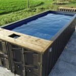 Piscina Container 20' Premium con Deck in Cedro ed Epoxi