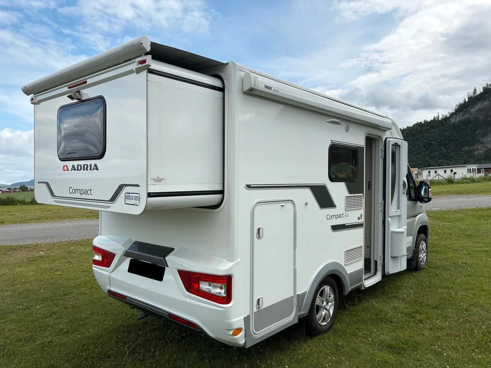 ADRIA COMPACT SLS SLIDE OUT PROFILATO ADRIA COMPACT SLS SLIDE OUT PROFILATO